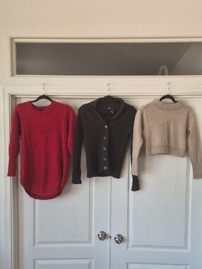 Cashmere & Lambswool Sweaters Sz Small